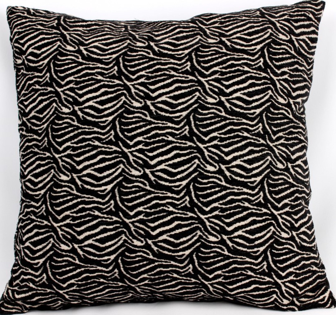 Savanna filled cushion 42x42cm black Code: CUS-SAV image 0